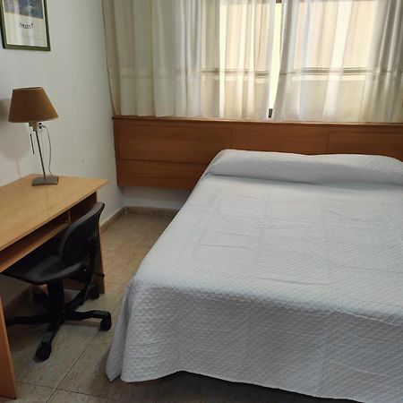 Hostal Jose Luis Брунете Экстерьер фото