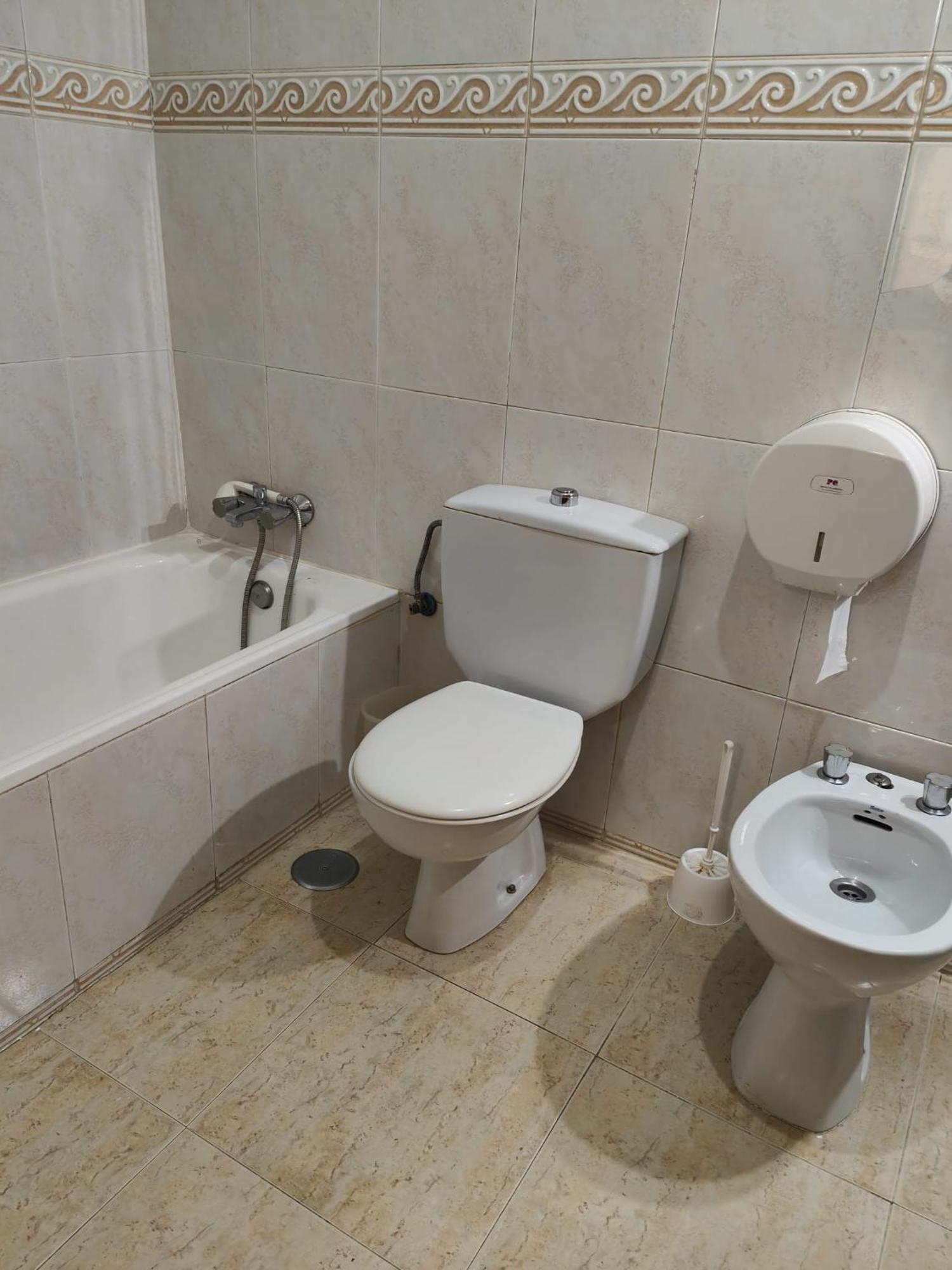 Hostal Jose Luis Брунете Экстерьер фото