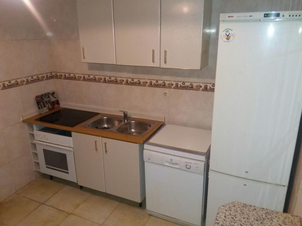 Hostal Jose Luis Брунете Экстерьер фото