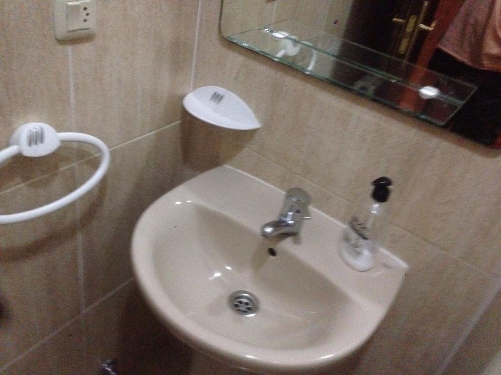 Hostal Jose Luis Брунете Экстерьер фото