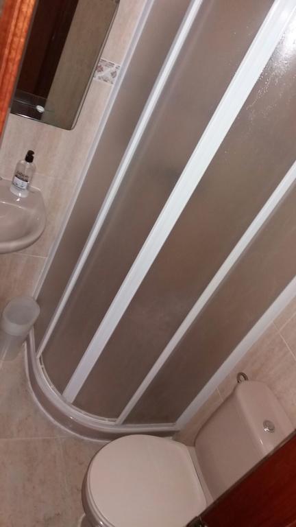 Hostal Jose Luis Брунете Экстерьер фото